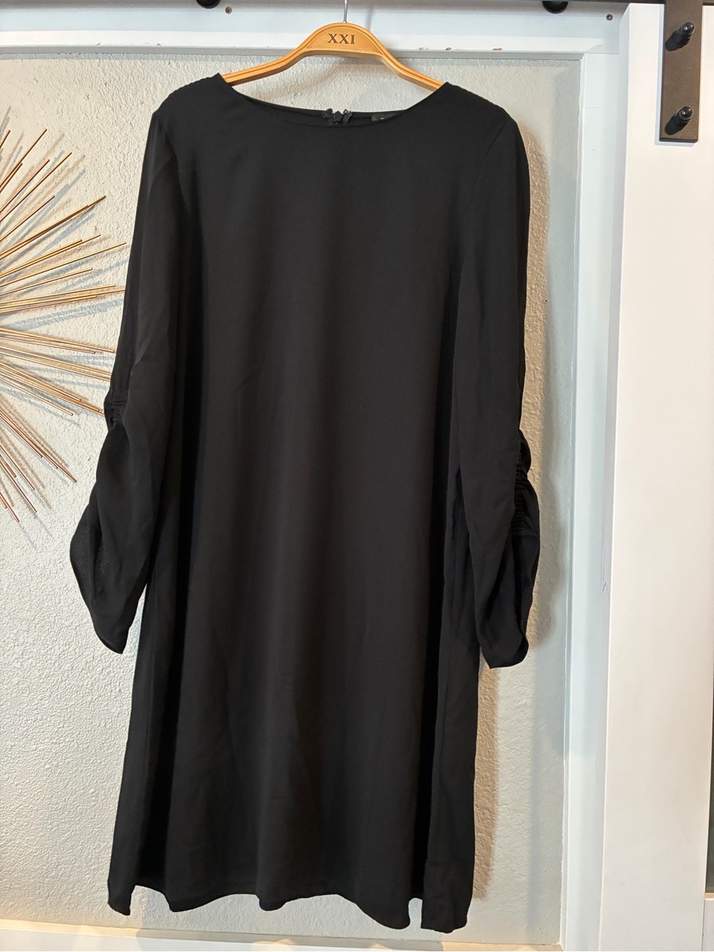 Halogen Black Midi Shift Dress with Ruched Sleeves